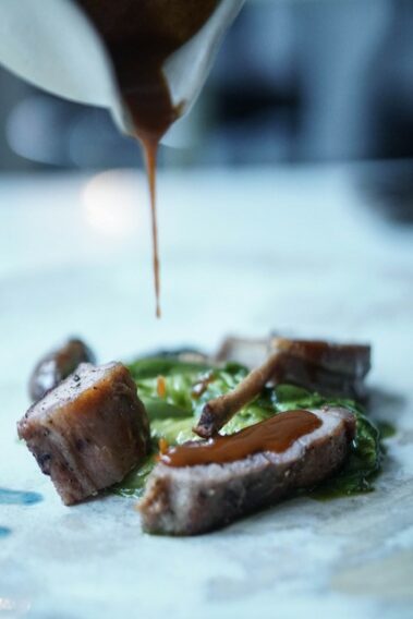 Halle Street Food-Chef-Vivien-Durand-Cuisine 2